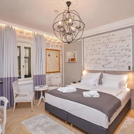 Gostinjska kuća Heritage Nobile (adults Only) 4*